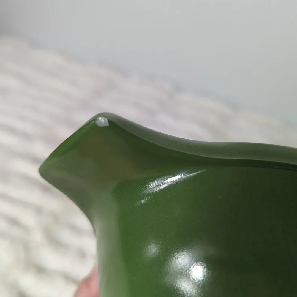 Vintage Glasbake Jeanette Green w/ Gold decorated lid J2274 oval 1 QT Made In US